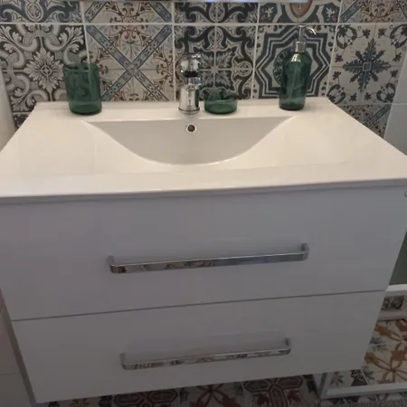 Chania Town Center With Balcony By Mps La Canée