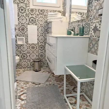 Chania Town Center With Balcony By Mps Appartement *