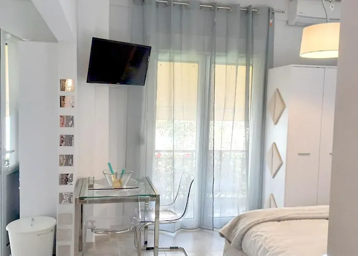 Chania Town Center With Balcony By Mps * Chania (Crete)